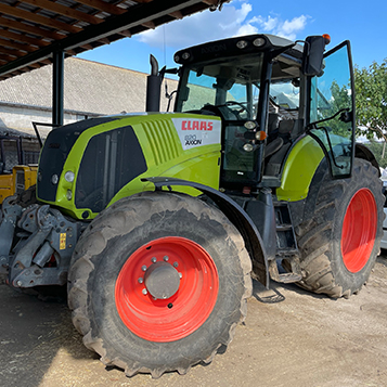 Claas Axion 820